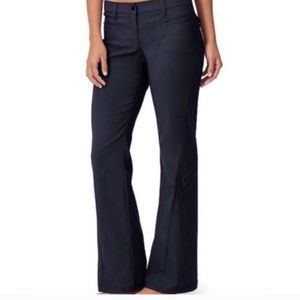 Athleta Dipper Cargo Pants Athletic Athleisure in Black Size 2P